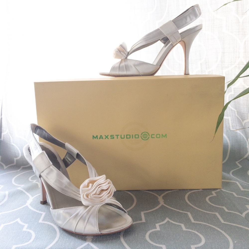 Max Studio Sling Back Satin Heels in Off White